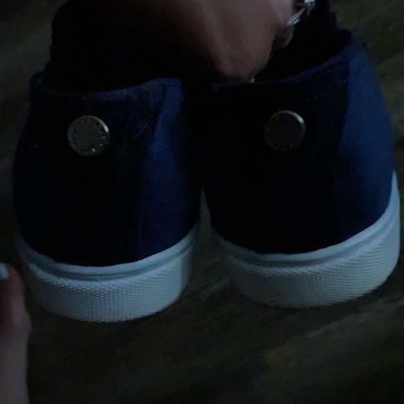 Navy blue suede flat sneakers - Picture 6 of 7